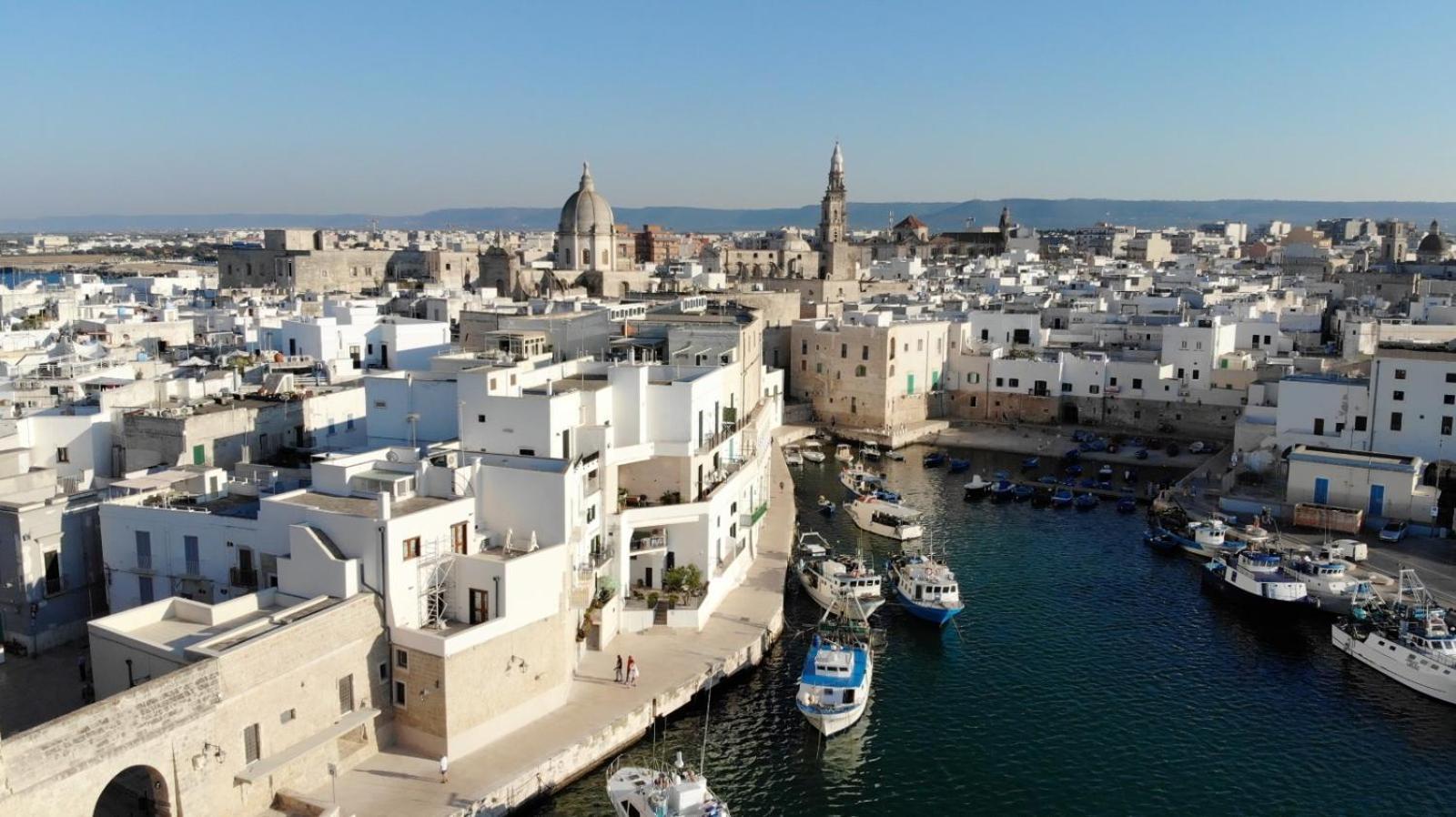 Dimora Madina By Manzoni Collection Villa Monopoli Exteriör bild